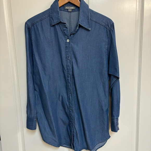 Gosilk Tops - Gosilk Button down Denim Shirt size Small